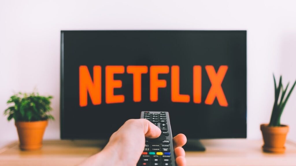 Internet TV Ireland streaming on screen — StreamerATV